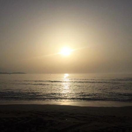 Carihuela Sun Beach 托雷莫利诺斯 外观 照片